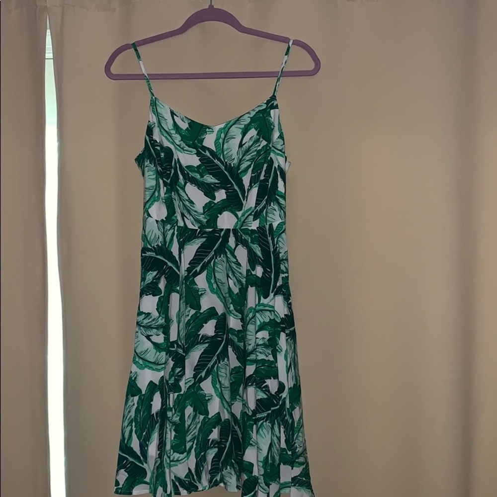 Old Navy Banana Leaf Dress